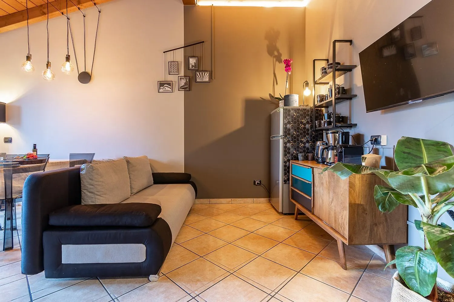Interno 13 - Coffee, Wifi & Mxp Apartment Somma Lombardo