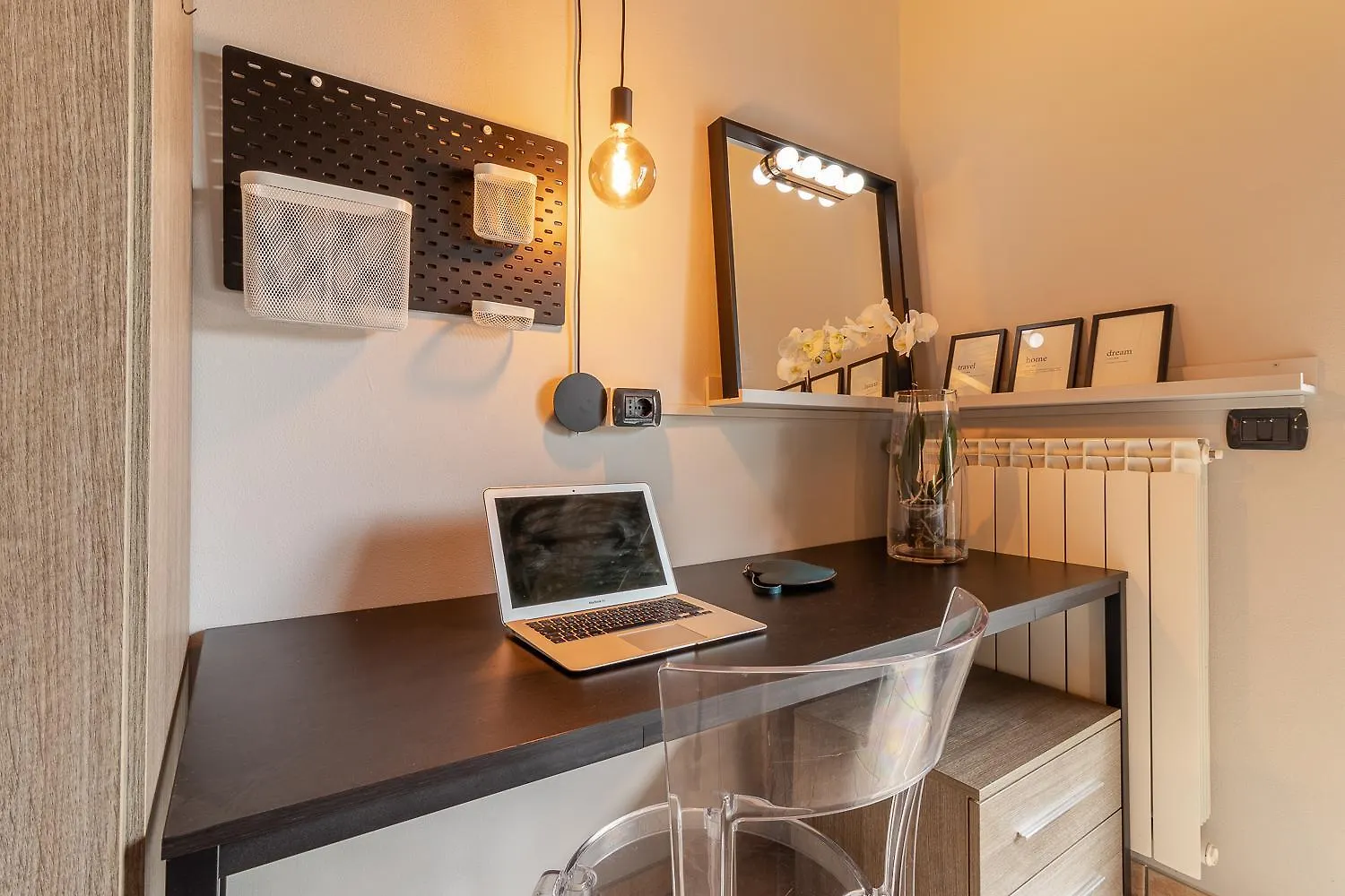 Interno 13 - Coffee, Wifi & Mxp Apartment Somma Lombardo 0*,  Italy